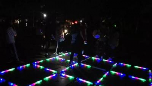 荧光足球能否碰水?探究其防水性与碰水后的影响