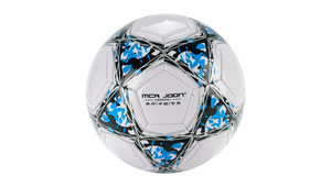 Kylian足球性能大揭秘：它究竟有多耐踢？