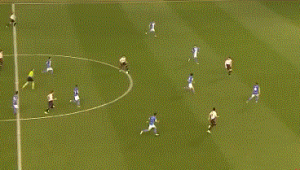 足球进半个球算进吗