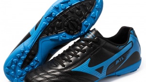 美津侬足球鞋哪款好