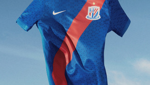 Nike足球棉服能否水洗?了解这款棉服的清洗方式及注意事项