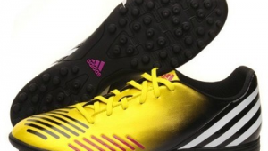 999元足球鞋推荐：哪款能助你在球场上驰骋？