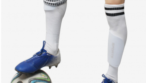 踢足球小腿会变硬吗？真相究竟如何，快来一探究竟！