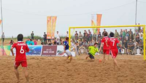 沙滩足球是否使用正式球，你知道答案吗？