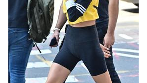 男士逛街穿足球短裤合适吗？时尚与舒适的碰撞探讨