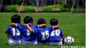 足球队算垃圾食品吗