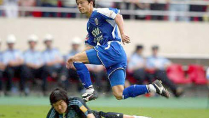 足球明星幼稚吗?引发热议,背后故事令人深思