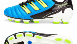 夏季足球比赛，鞋子防水吗？关乎赛场表现的关键疑问