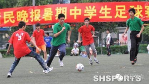 踢20年足球是否有前途？探寻坚持与梦想交织的答案