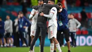 佩德里究竟前往了哪支足球队，引发球迷们的热切关注与诸多猜测