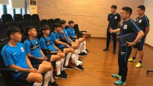 上海足球队员工资水平揭秘：究竟高不高？