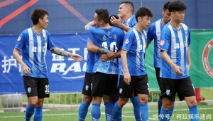 哪款足球游戏包含中超队,满足你对本土联赛的游戏体验