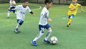7岁男孩能否开启足球训练之路？诸多因素影响答案