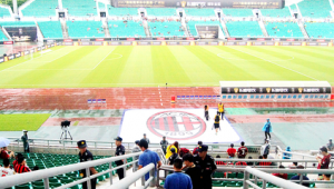 足球比赛进场：会进行检票吗？