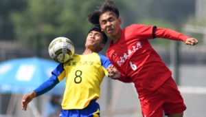 大学足球现在有全国比赛吗