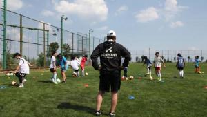 足球零基础女生去哪学？探索适合自己的足球学习好去处