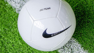 4号足球买哪款好看些