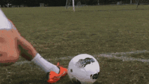 足球全身能触球部位探究