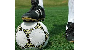 没有男生能拒绝足球吗?热血逐梦,绿茵场上的激情碰撞