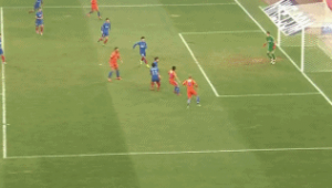 足球出界是否计算时间？规则解析与相关探讨