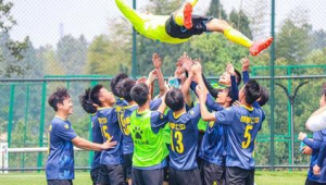 足球头顶球究竟有没有力量?探索其中的奥秘与真相