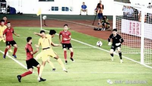 足球比赛中门将该守哪方?背后的策略与抉择深度剖析