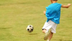 现在小学禁止足球比赛吗