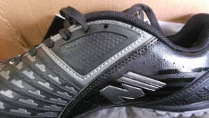 足球球鞋鞋垫到底要不要洗？答案竟然是……