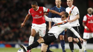 足球比赛能否倒脚?规则解读与赛场策略大揭秘