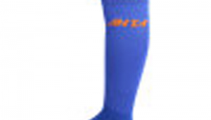 女生看过来!安踏白色足球袜值得推荐吗?