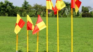 足球标志杆能否可拆卸?一文揭秘其设计与使用便利性