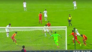 足球进球后是否易丢球？背后因素与应对策略深度剖析