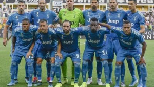 青岛足球队队服购买指南：去哪能买到心仪的球队战衣