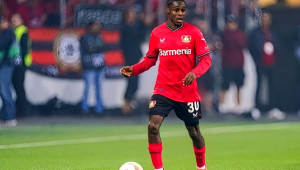 足球锋线只指中锋吗?探究锋线多元角色与战术意义