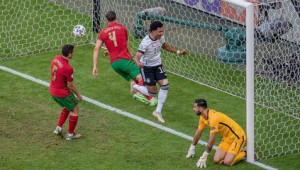 足球纤维撕裂严重程度：关乎比赛与球员健康的关键问题