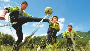 在高原踢足球危险吗？高原足球的风险与挑战解析