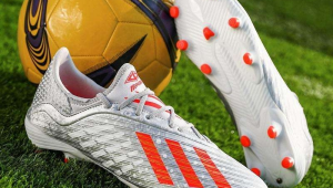 足球球鞋好看程度大比拼，盘点排名前十的那些吸睛战靴