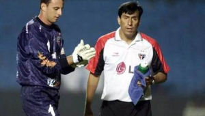 足球假摔现在是否会有补偿，背后真相究竟如何？