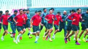 上海足球教练工作好找吗