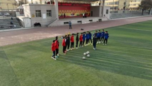 国乒主力队员踢足球吗