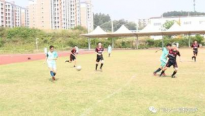 足球23号是后卫吗请问