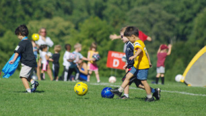 女生踢足球能选4号吗？深度剖析号码选择背后的门道