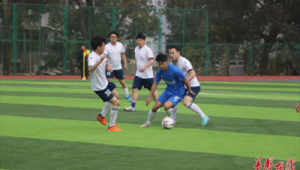 足球过人后双腿是否依旧灵活?探寻其中奥秘