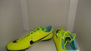 踢足球穿长钉鞋容易受伤吗?这些风险与防护要点需了解