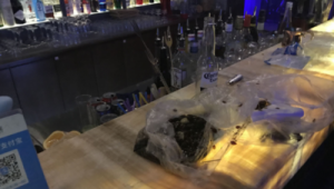 济南有桌上足球的酒吧吗