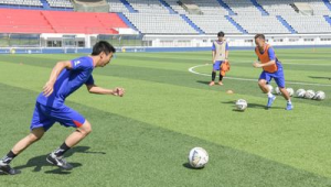 大力发展足球是否真有用？从竞技与社会价值深度剖析