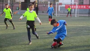 汝州哪里有卖足球的吗