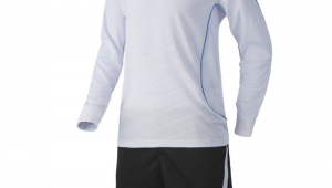 足球服长袖日常穿合适吗？时尚与舒适的奇妙碰撞