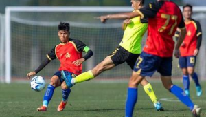 男子足球决赛:究竟哪两队将在绿茵场巅峰对决一决雌雄