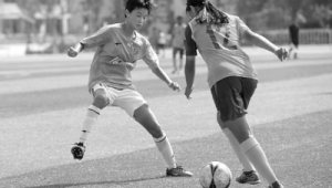 新乡踢足球女生多吗